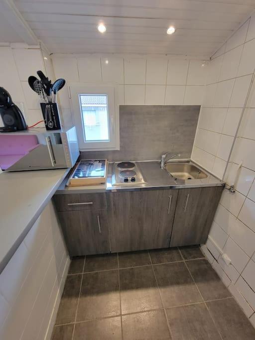 Fully Equipped Apartment 2 To 4 Beds Marseille Exterior photo